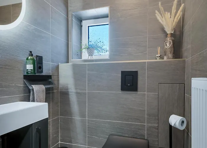 Hirsch Haensel Garten Mit Bergblick - Grill -wald 度假居